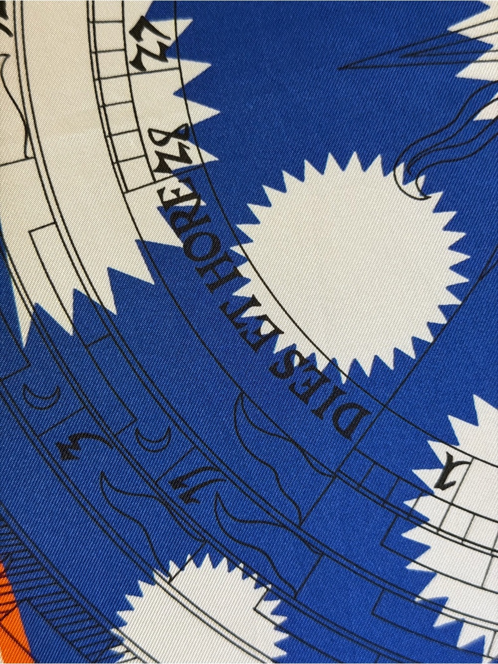 Hermes Die et Hore Silk Scarf. - Picture 4 of 16
